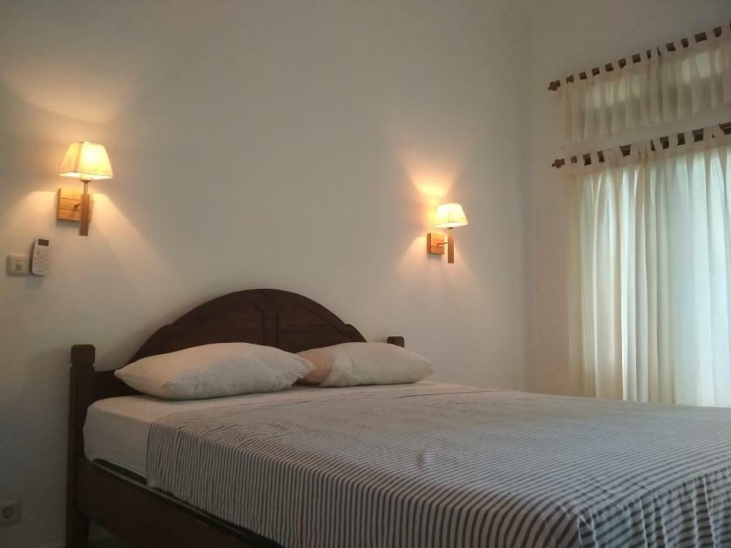 Almaida II Gili Trawangan Bed and Breakfast Eksteriør billede