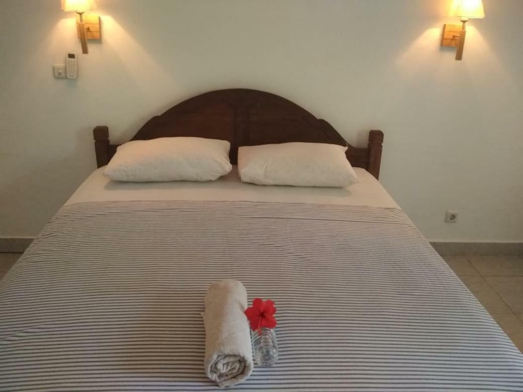 Almaida II Gili Trawangan Bed and Breakfast Eksteriør billede